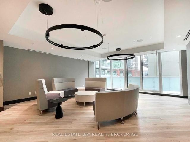 Apartment for rent in Toronto Centre, Toronto