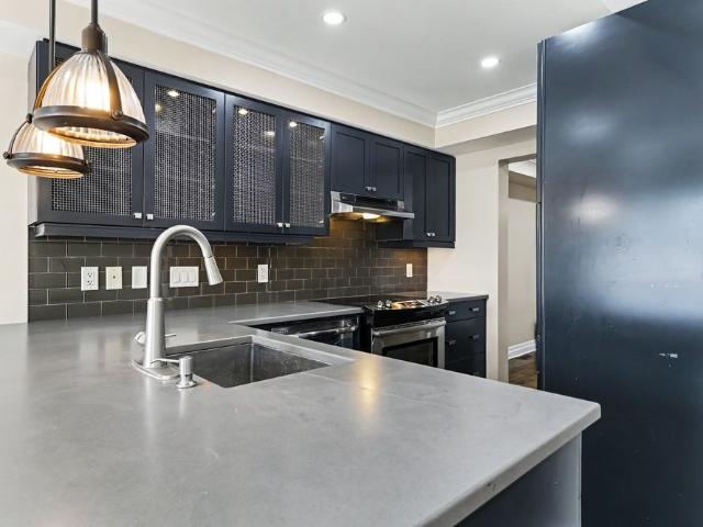 Townhouse for rent in Mulhurst Bay, Ontario