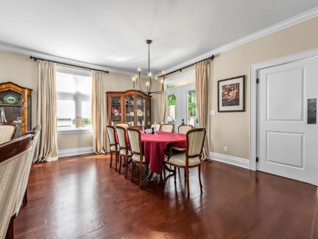 House for rent in Ennisclare Park, Oakville