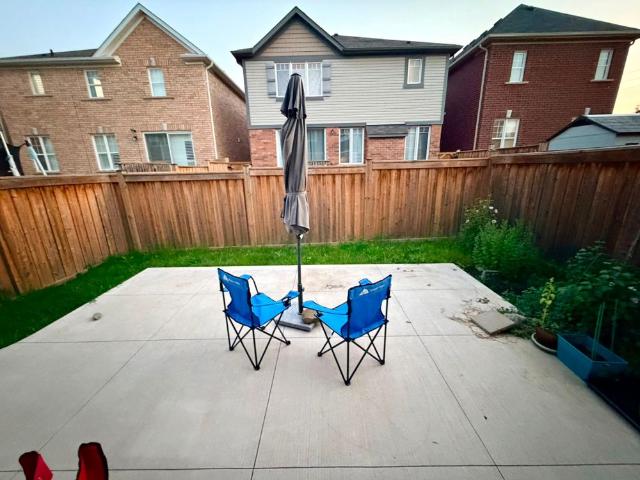 Townhouse for rent in Georgina, Ontario