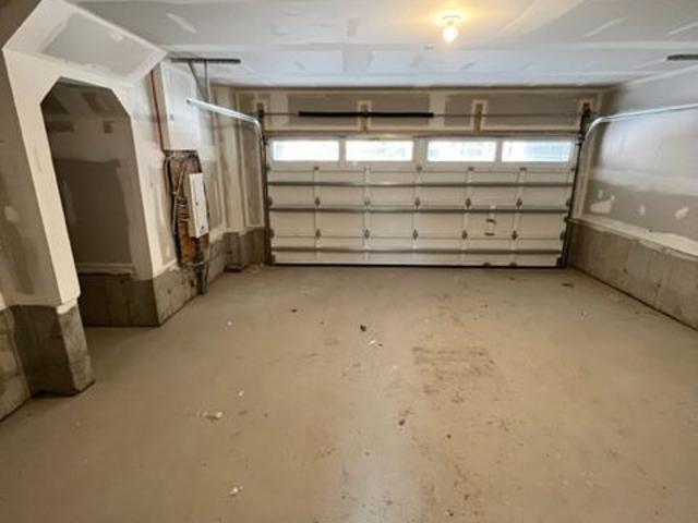 Townhouse for rent in Durham, Ontario