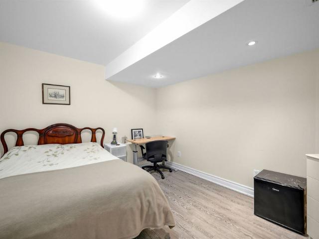 Room for rent in York, Ontario