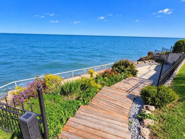House for rent in Grimsby, Golden Horseshoe