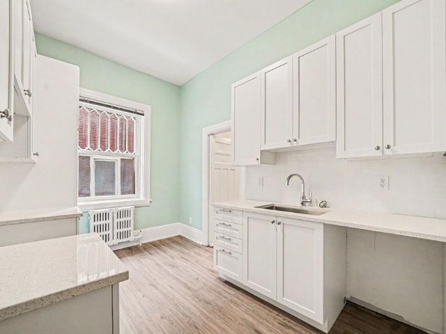Apartment for rent in Mulhurst Bay, Ontario