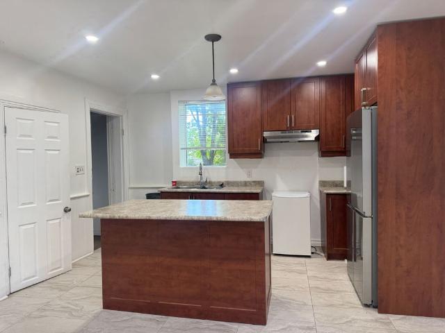House for rent in Midland, Central Ontario