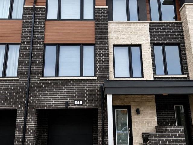 Townhouse for rent in Georgetown, Golden Horseshoe