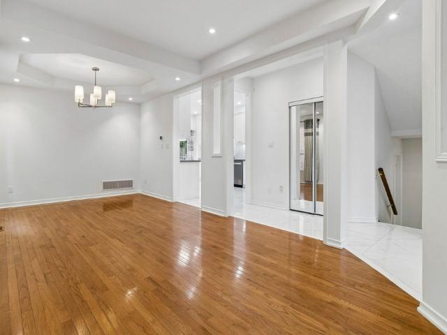 House for rent in Richmond Hill, Golden Horseshoe