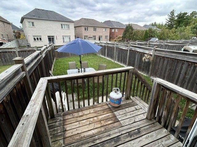 Townhouse for rent in The Valleys of Thornhill, Vaughan