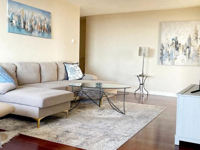 Apartment for rent in Etobicoke Centre, Toronto