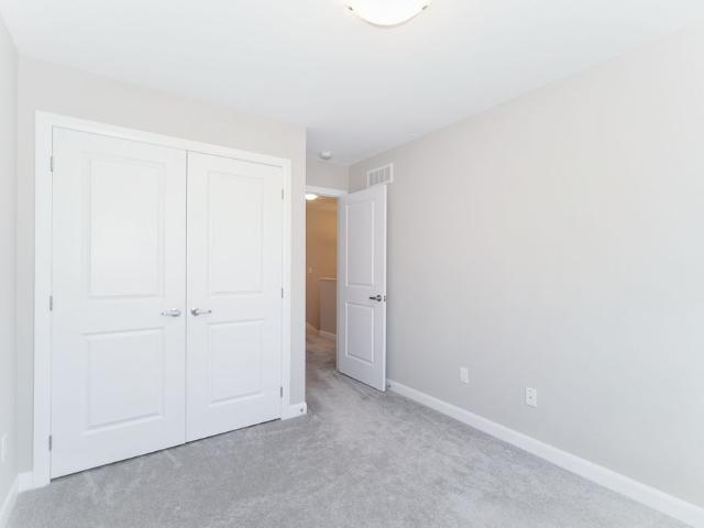 Townhouse for rent in Mulhurst Bay, Ontario