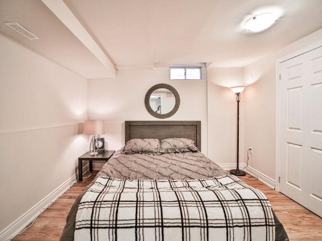 Apartment for rent in Glenway, Newmarket