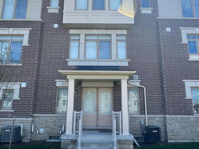 Townhouse for rent in Durham, Ontario