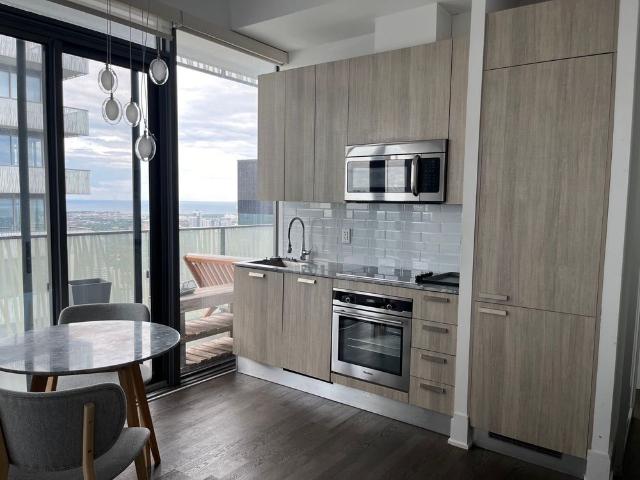 Apartment for rent in Toronto Centre, Toronto