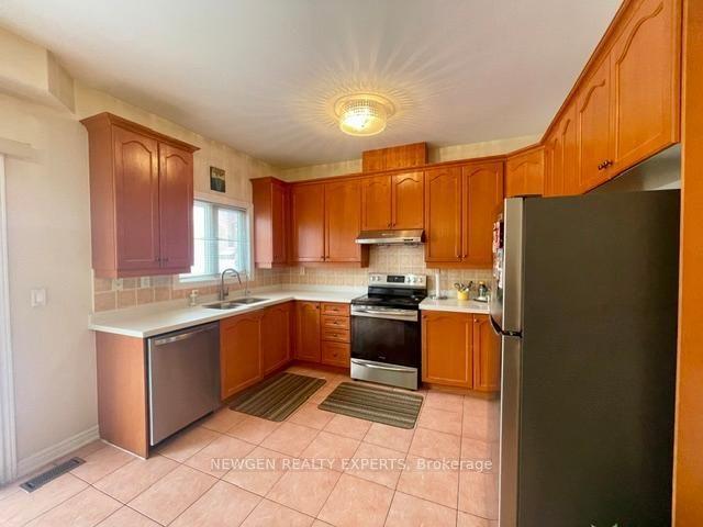 House for rent in Georgina, Ontario