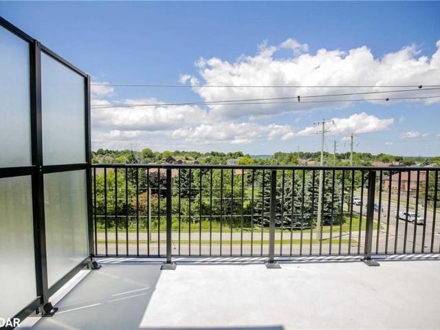 Apartment for rent in Holly, Barrie
