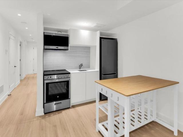 Apartment for rent in Woburn, Ontario