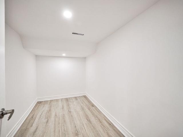 House for rent in Burlington, Ontario