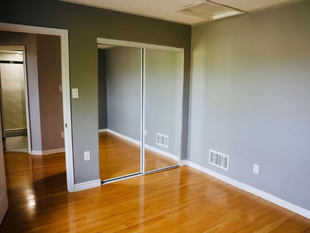 Townhouse for rent in Georgina, Ontario