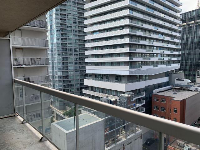 Apartment for rent in Toronto—St. Paul's, Toronto