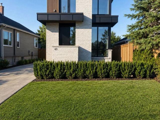 House for rent in Port Credit, Mississauga