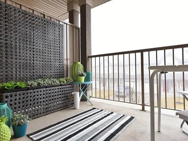 Townhouse for rent in Ancaster, Ontario