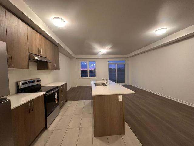 Townhouse for rent in Kawartha Lakes, Ontario