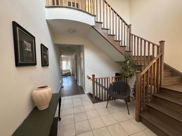 Townhouse for rent in Oakville, Ontario