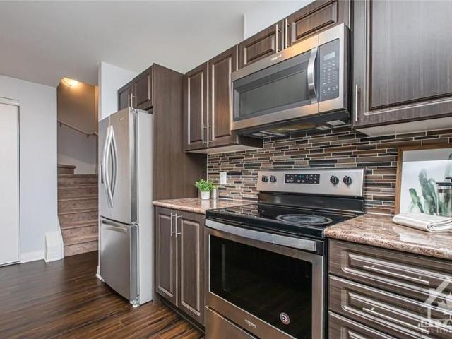 Apartment for rent in Barrhaven East, Ottawa