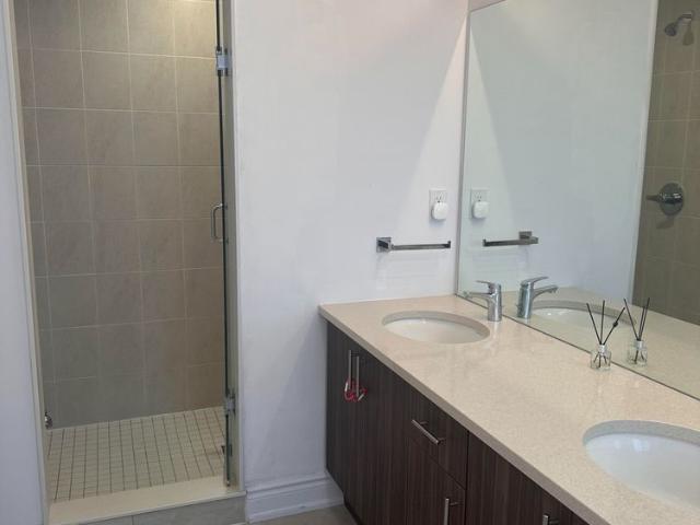 Townhouse for rent in Wasaga Beach, Central Ontario