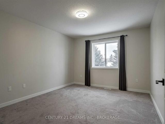 House for rent in Vanier, Kitchener