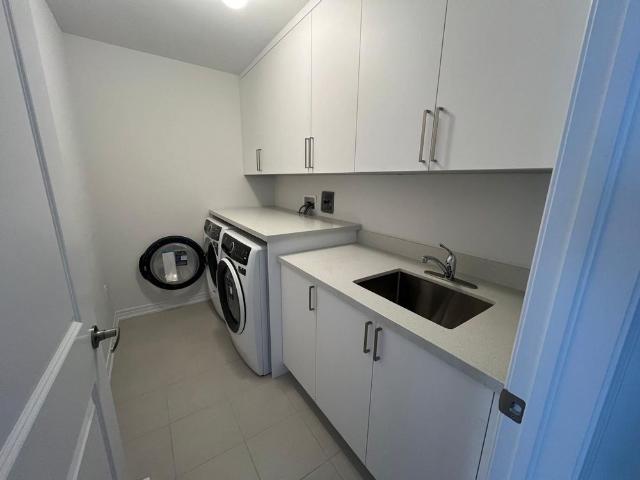 Townhouse for rent in Wellington, Ontario
