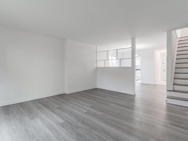 Townhouse for rent in Woburn, Ontario