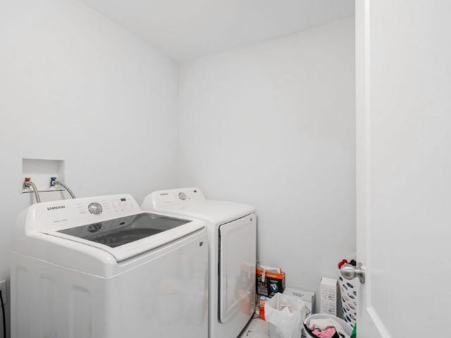 Townhouse for rent in Welland, Golden Horseshoe