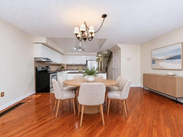 House for rent in Thornlea, Markham