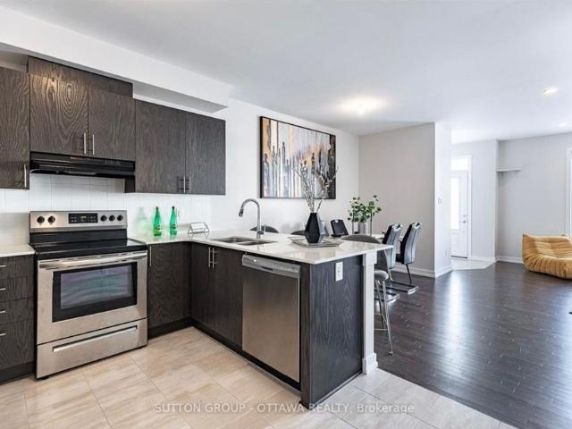 Townhouse for rent in Mulhurst Bay, Ontario
