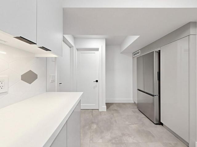 Apartment for rent in Eglinton—Lawrence, Toronto