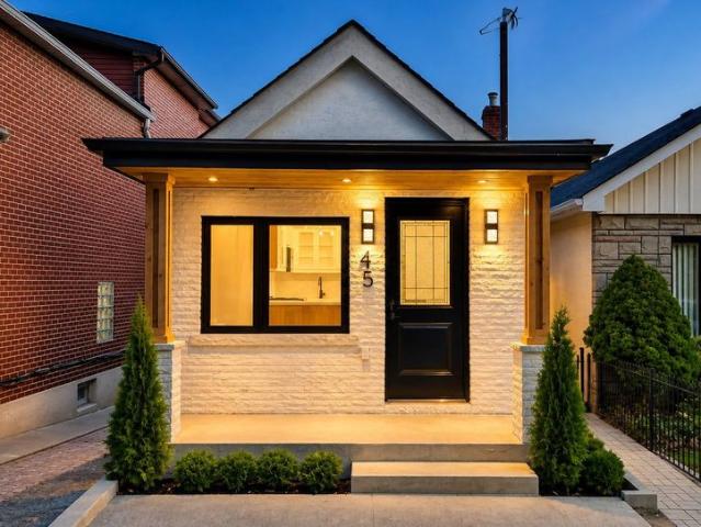 House for rent in Woburn, Ontario