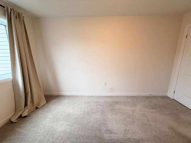 Townhouse for rent in Whitby, Golden Horseshoe
