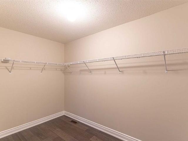 House for rent in Golden Horseshoe, Ontario