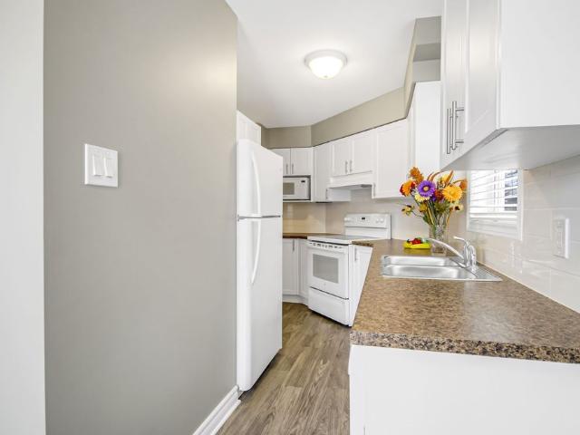 Apartment for rent in Mulhurst Bay, Ontario