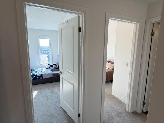Townhouse for rent in Ancaster, Ontario