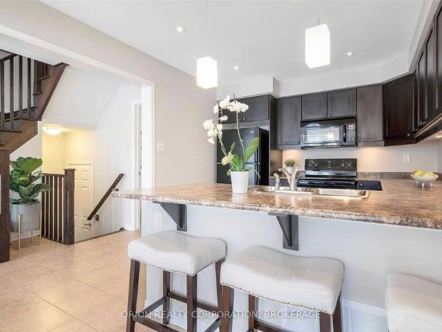 Townhouse for rent in Milton, Ontario