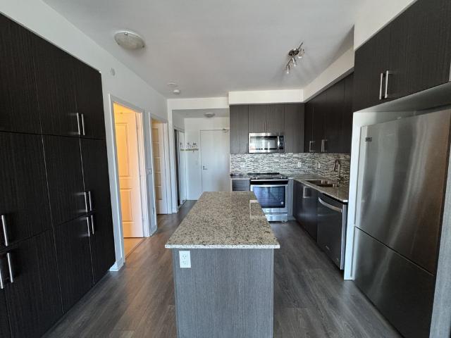 Apartment for rent in Central Erin Mills, Mississauga