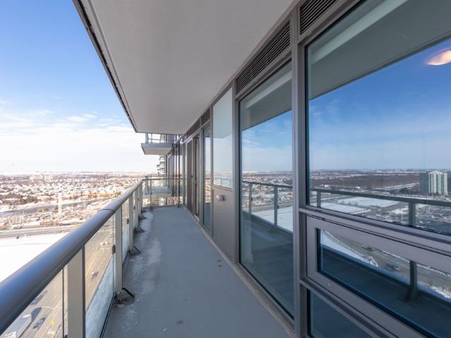 Apartment for rent in Central Erin Mills, Mississauga