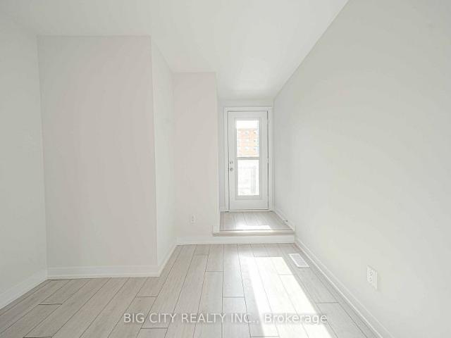 Townhouse for rent in Woburn, Ontario