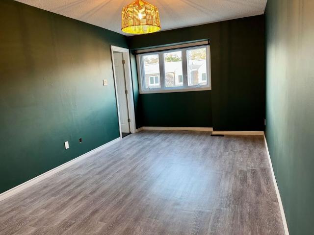 Apartment for rent in Mulhurst Bay, Ontario