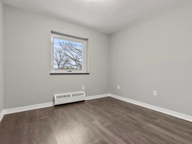 House for rent in Weiden Pines, St. Catharines