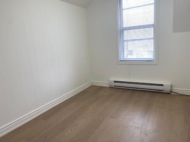 House for rent in Niagara Falls, Golden Horseshoe