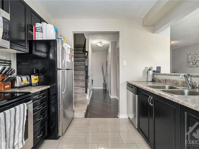 Townhouse for rent in Mulhurst Bay, Ontario