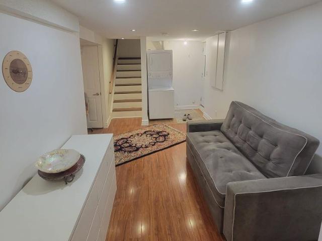 House for rent in Richmond Hill, Golden Horseshoe